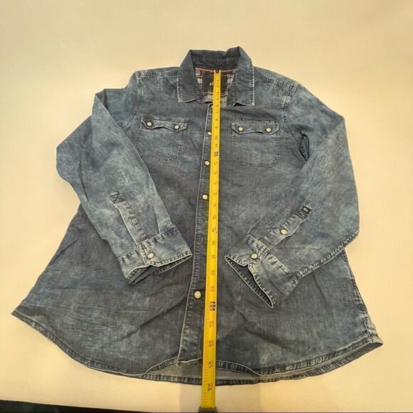 Buffalo by David Bitton Salindo denim shirt with mother of Pearl snaps size L - Picture 3 of 13